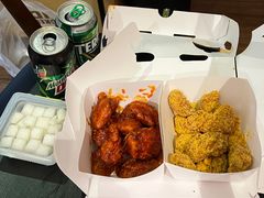 -BHC炸鸡(明洞总店)