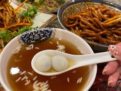 冰镇米酒丸子-小街天府