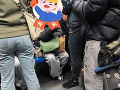 -陆家浜路(地铁站)