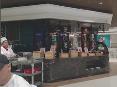 -金马门国际美食百汇(珞喻路店)