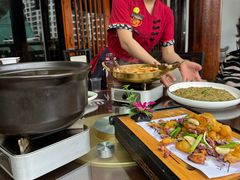 -悦硒楼·新派恩施菜