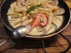 -SISTERS BAR RESTAURANT川意酒馆(嘉善老市H楼店)