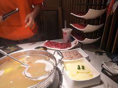 -左庭右院鲜牛肉火锅(浦江欢乐颂店)