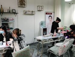 -小仙女美甲美睫