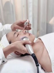 -凡碧诗毛孔清洁收细