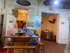 -苟味道老火锅(黄桷坪店)