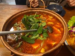 招牌铜锅肥肠鱼-觅山云南菜(泊富ICITY店)