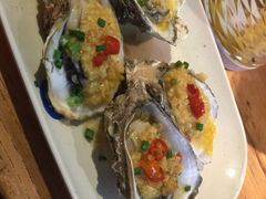 烤一口蚝-路边摊小炉子烧烤