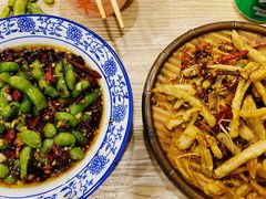 -江城燕子大排档(江汉路步行街店)