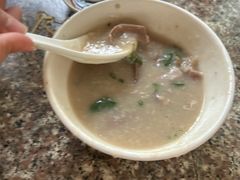 -洲心街道青联村镜记烧肉