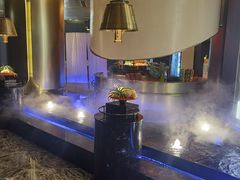 -尚善若水·汤泉·SPA·沐足(东方渔人码头店)