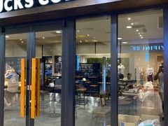 门面-星巴克(济南美莲广场店)