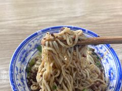 -花溪牛肉米粉(华兴东街店)