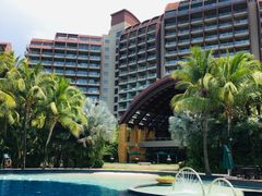 -三亚湾海居铂尔曼度假酒店