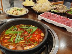 -黔有有贵州酸汤夺夺粉火锅(五味十字店)