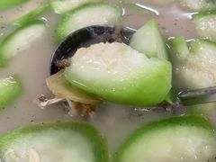 -辉记虾塘海鲜农庄