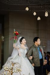 -沐澜婚纱礼服美妆馆(豪润风尚国际店)