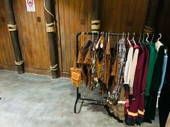 -暴风岛沉浸式体验馆(百联世纪店)