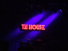 -TZ House音乐现场(茅台店)