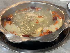 -光头药膳鸡(莱茵小镇店)