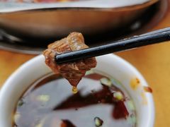 -金鼎雪山牦牛杂火锅(理县总店)