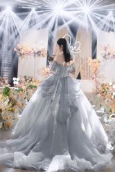 -艾米婚纱&婚礼策划