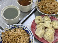 -高师傅特色米粉汤包(建设路店)