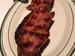 -Wolfgang’s Steakhouse 沃夫冈牛排馆(上海白玉兰广场店)