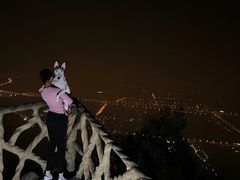 -鬼笑石后山停车场