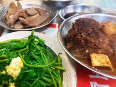 -阿秋牛排(湖心街店)