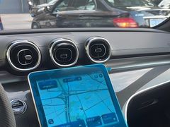 -上海星瀚奔驰4S店(红柳路店)