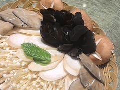 -东来顺(非遗·清真火锅·盛世广场店)