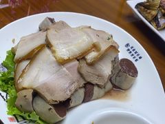 -鸿运美食府