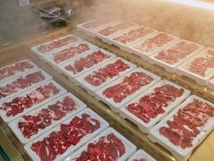 -来龍儿鲜切牛肉自助老火锅