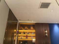 -望海湾鱼头泡饼·天津菜(空港店)