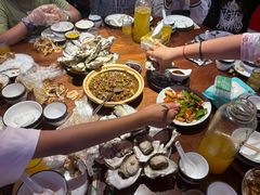 -蚝堡海鲜·威海菜·海肠捞饭·烧烤·亚洲吃蚝公司(幸福门店)