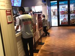 -肯德基(鲁迅路店)
