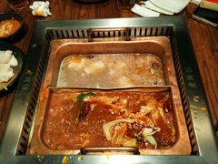 -老牌坊云南鱼豆花火锅(嵩山店)