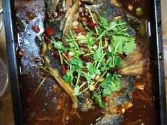 -老东镇啤酒屋海鲜加工·蒸汽海鲜·海鲜烧烤(台东店)