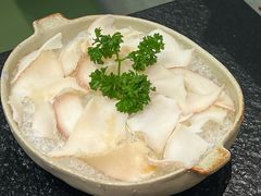 深海响螺片-得意咚瓜·顺德鱼生·冬瓜火锅(深圳首店)