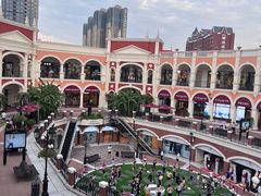 -佛罗伦萨小镇广佛名品奥特莱斯(疏港路店)