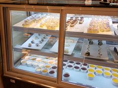 面包甜点陈列柜-比格比萨自助(宋家庄店)