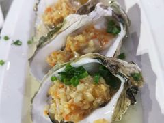 -四川小胡子海鲜(丁村万人海鲜广场店)