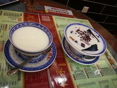 -赵记传承特色牛奶甜品(泉城广场店)