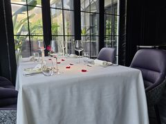 -弦月窗LUNETTE BY AMANDA(复兴路店)