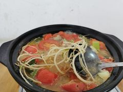 -钰洁腊排骨火锅