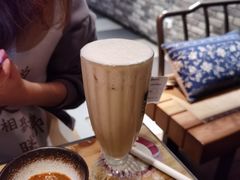 -湊湊火锅·茶憩(杭州湖滨银泰in77店)