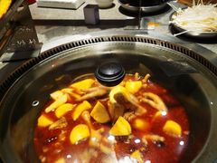 -山河屯铁锅炖(哈西站店)