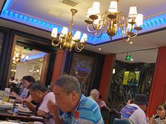 -新白鹿餐厅(百联中环店)