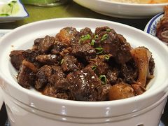 牛腩炖蹄筋-广迎居老正兴菜馆